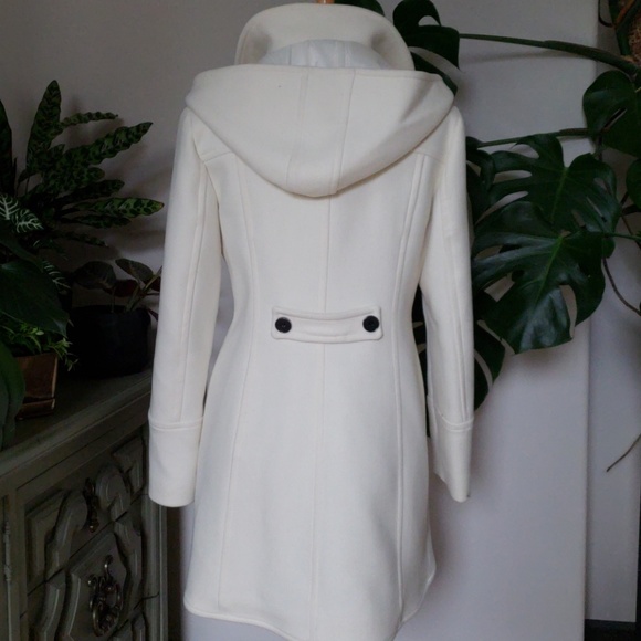 Beautiful Tulip Front Cream Color Hooded Pea Coat - Picture 6 of 8